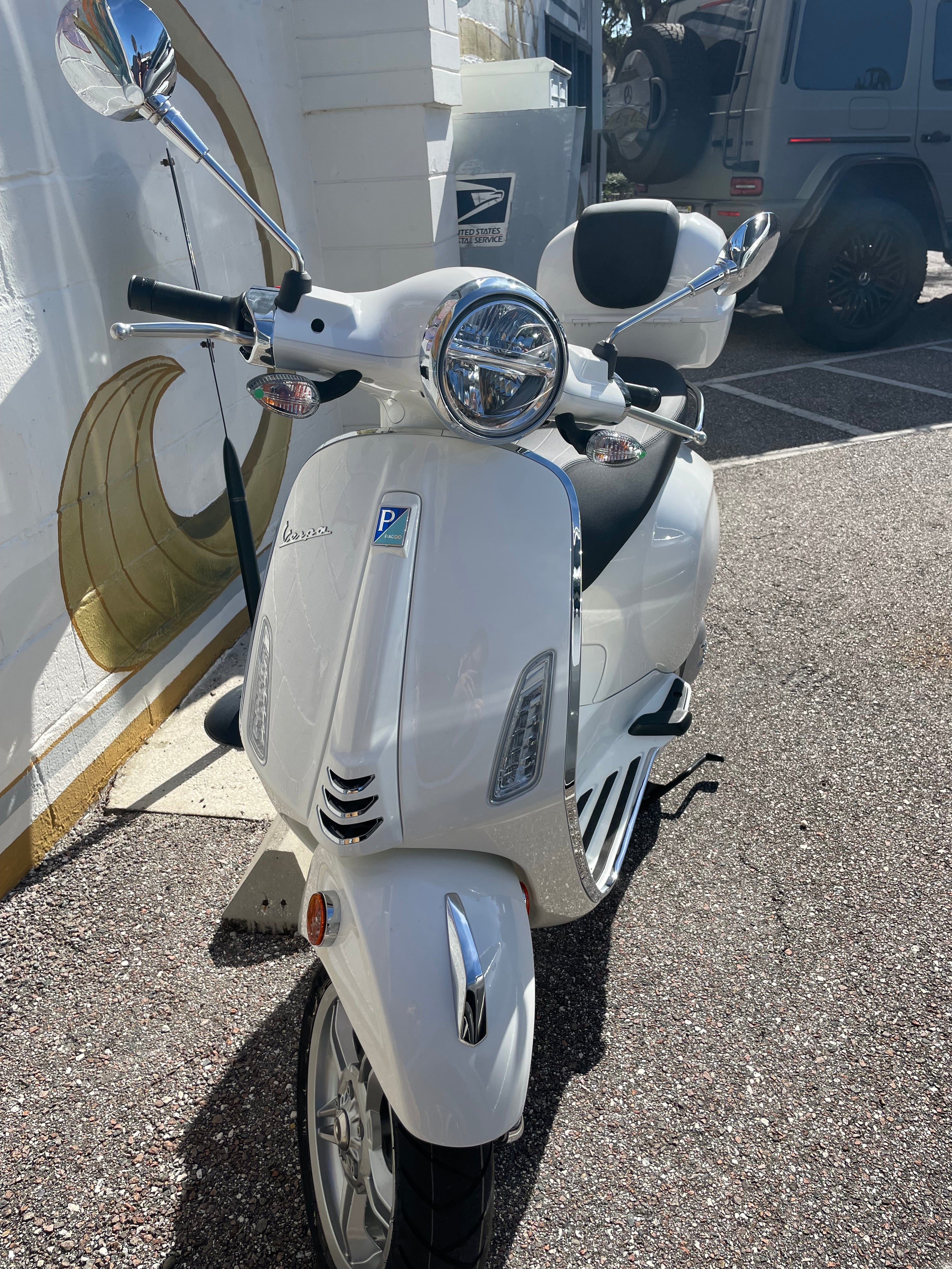 2025 Vespa White Primavera 150