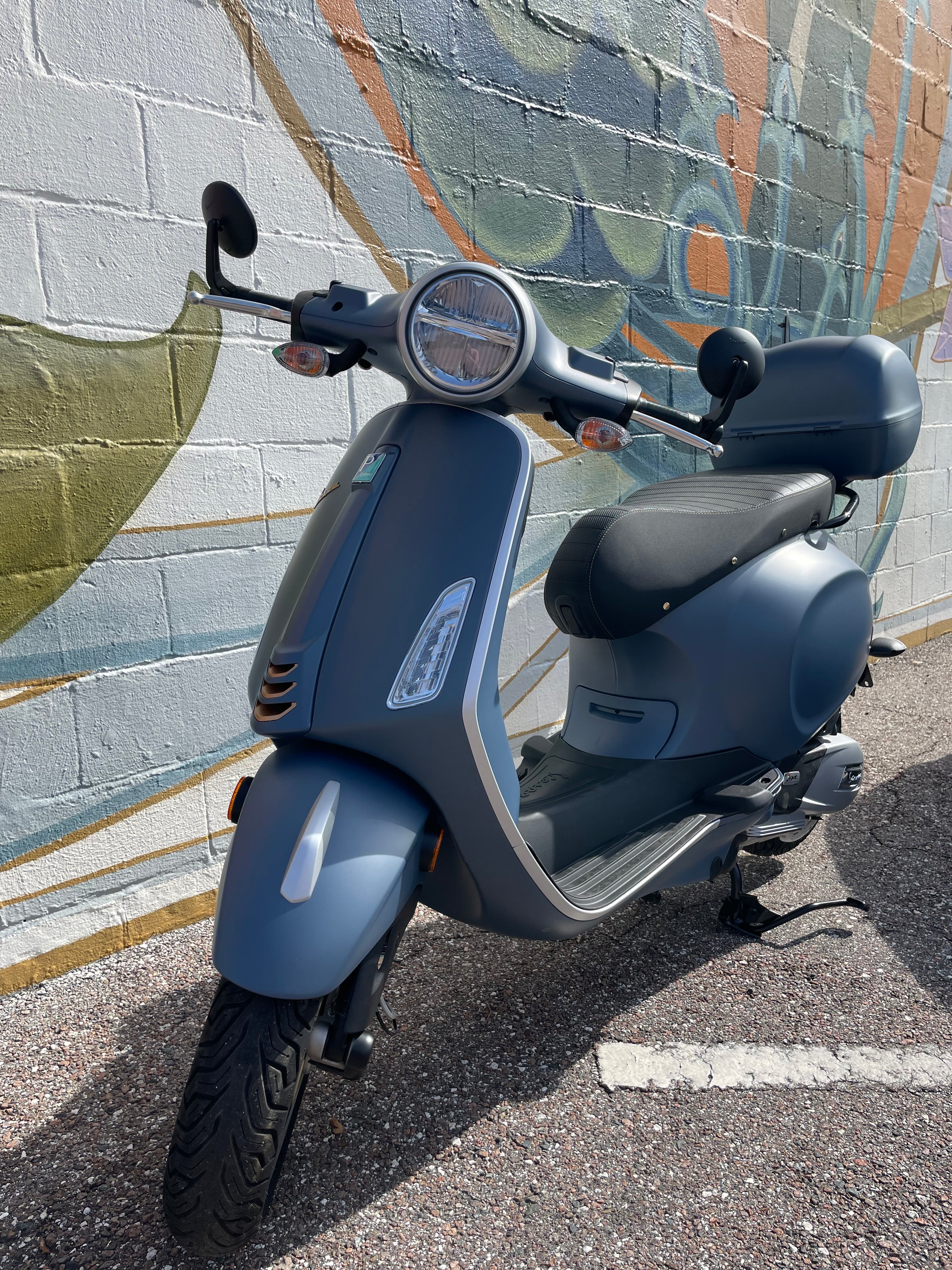 2026 Vespa Officina 8 Primavera 150 - Special Edition