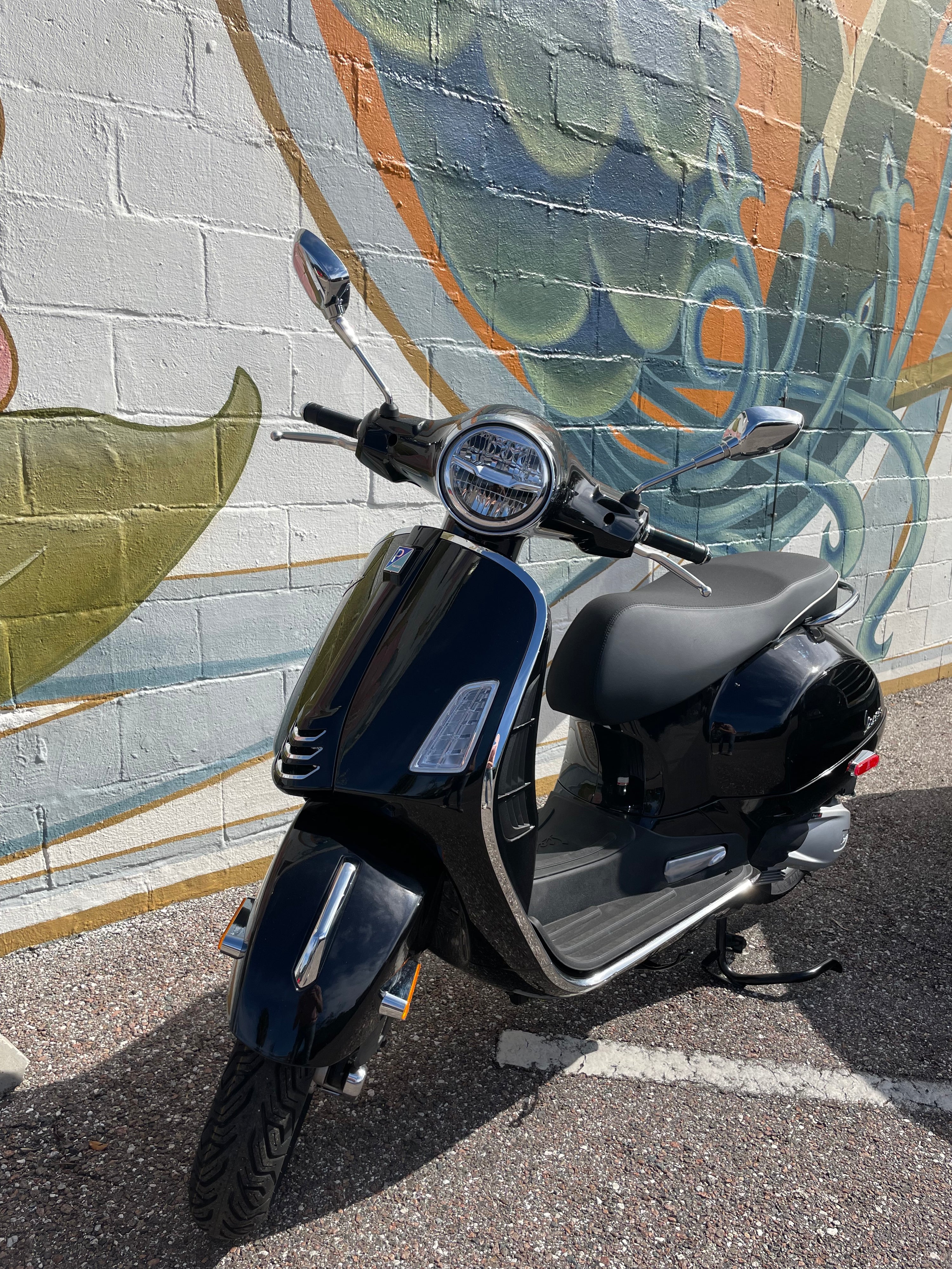 2024 Vespa Black GTS 300 Super